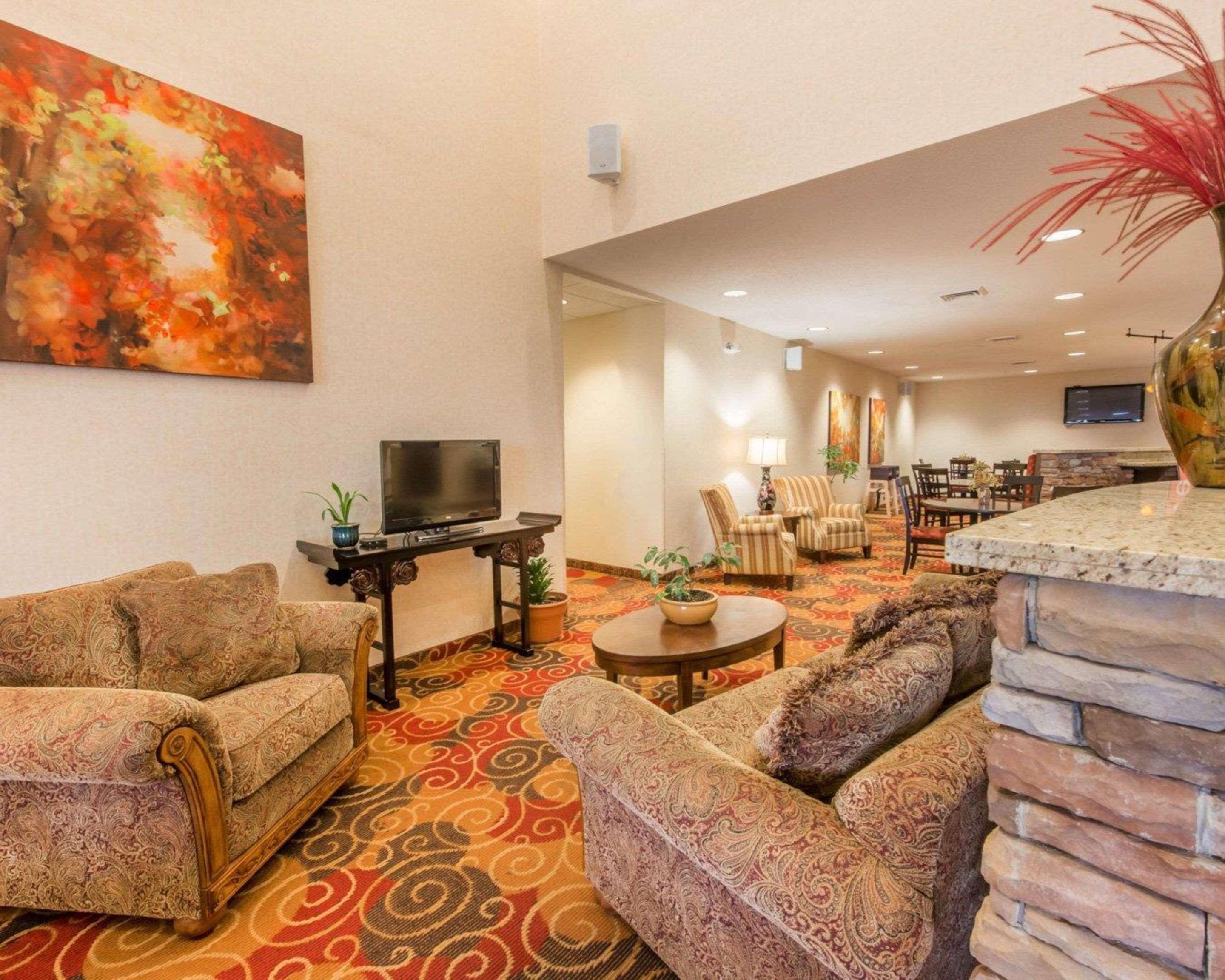 Comfort Suites Altoona Eksteriør billede